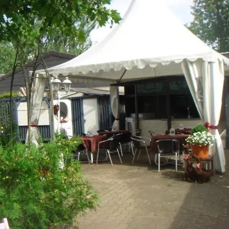 Kronsberger Hof 3*